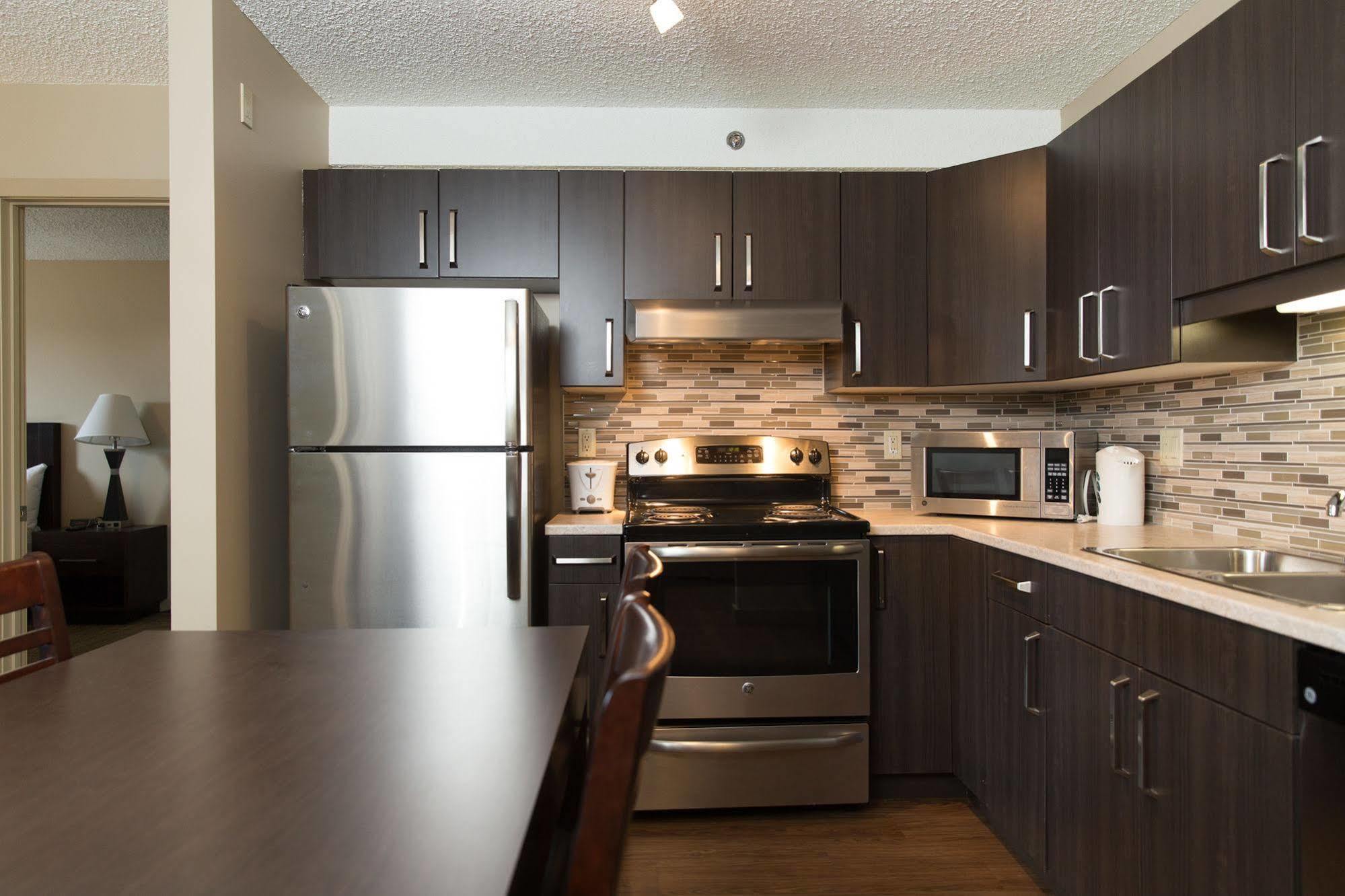 Capital Suites Yellowknife Exterior foto